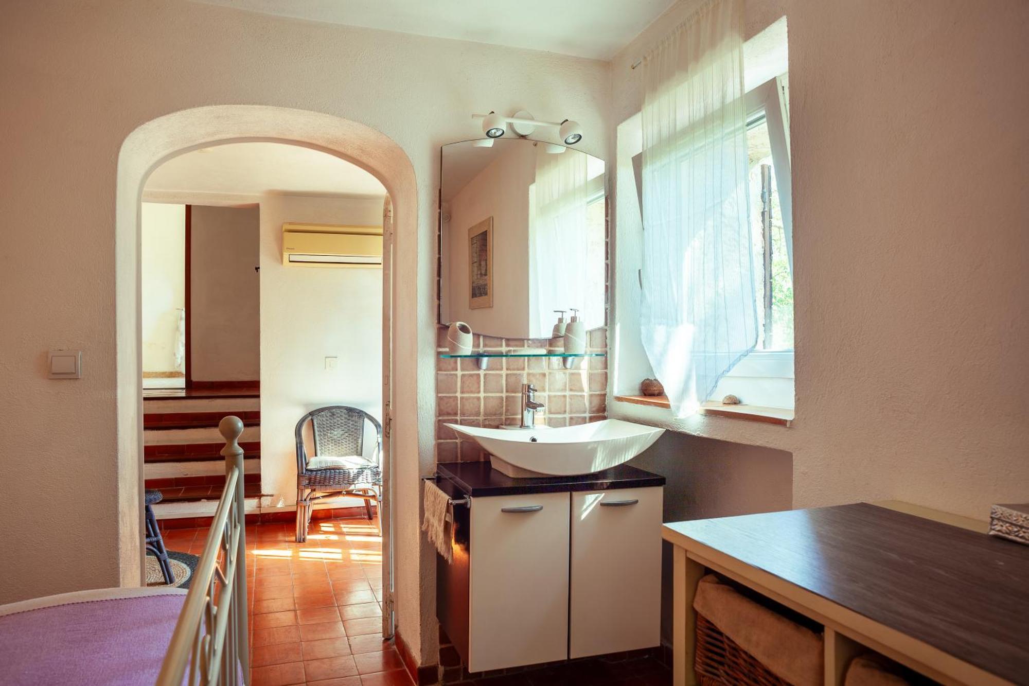 Somptueux Appartement Avec Jardin Cassis Bagian luar foto