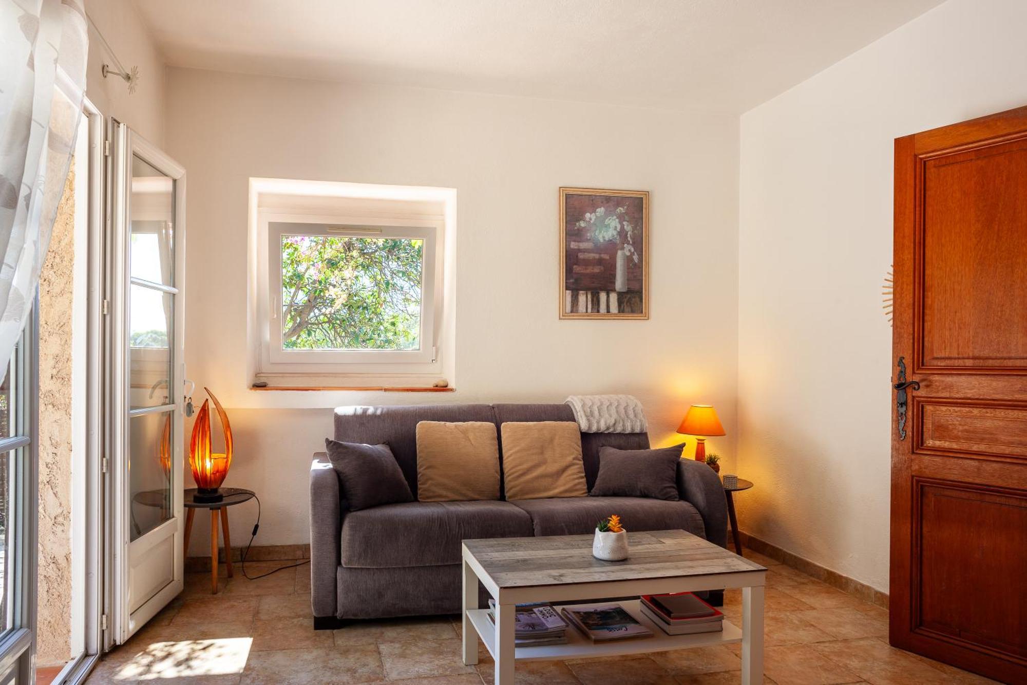 Somptueux Appartement Avec Jardin Cassis Bagian luar foto