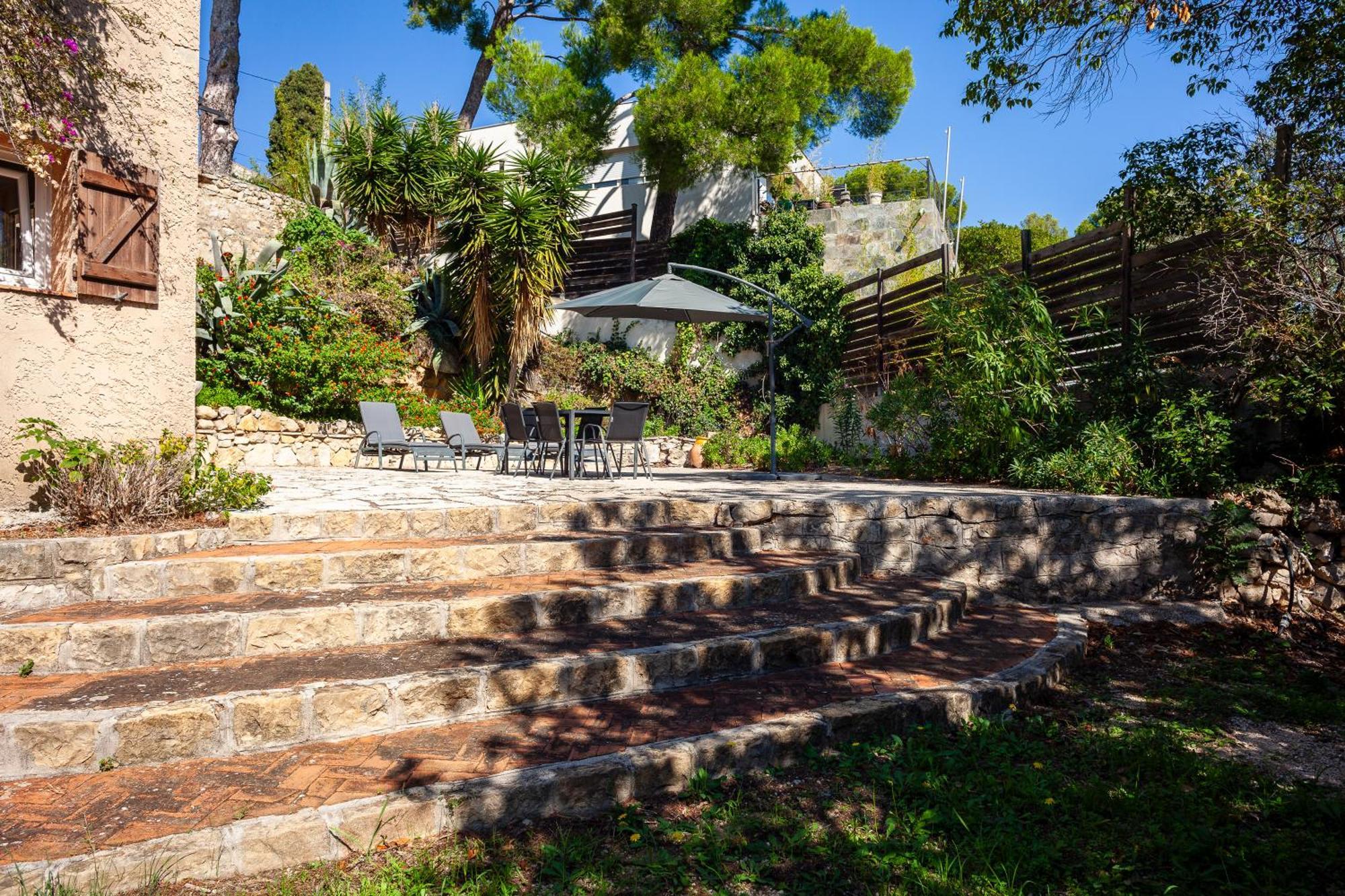 Somptueux Appartement Avec Jardin Cassis Bagian luar foto