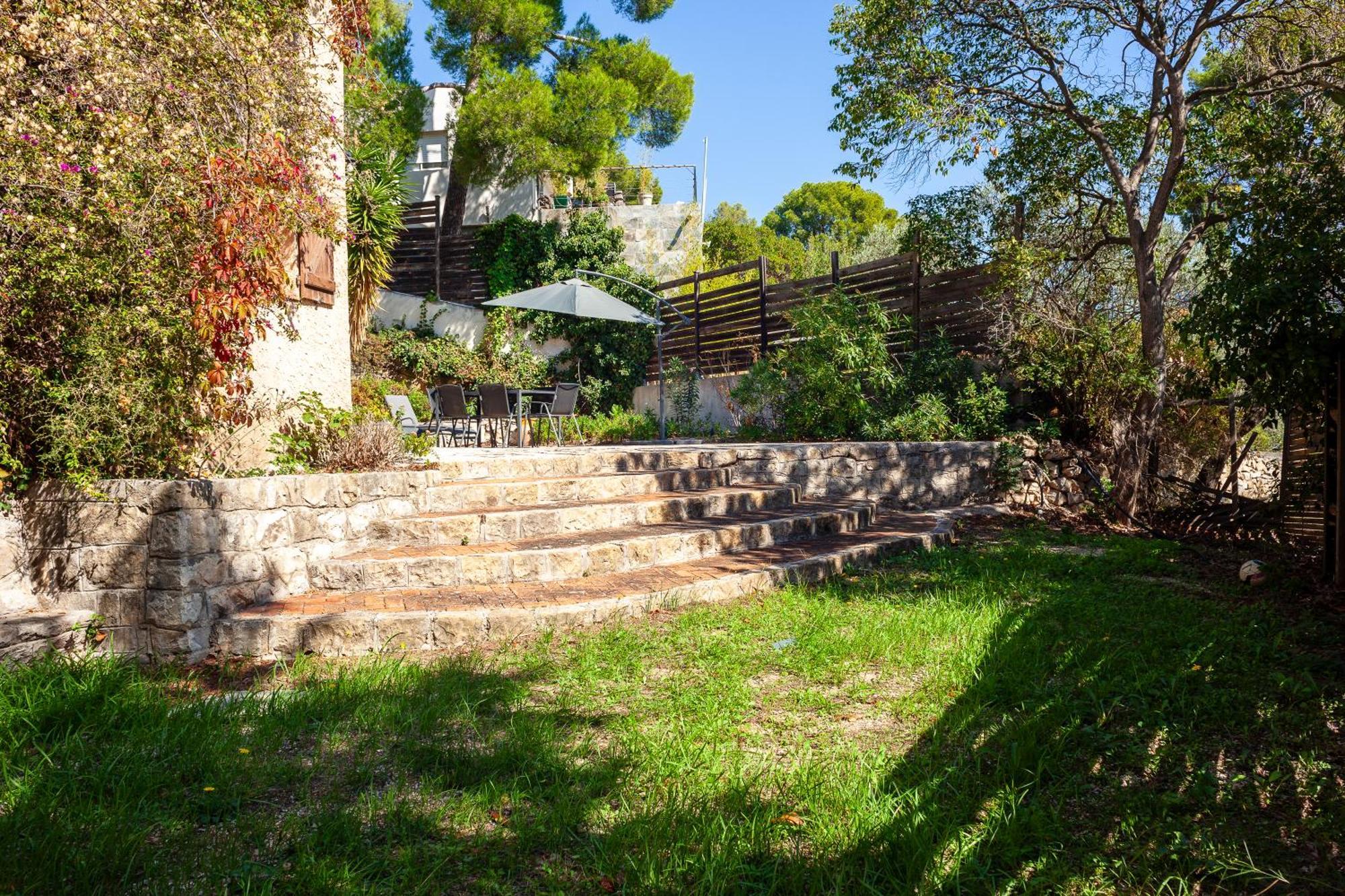 Somptueux Appartement Avec Jardin Cassis Bagian luar foto