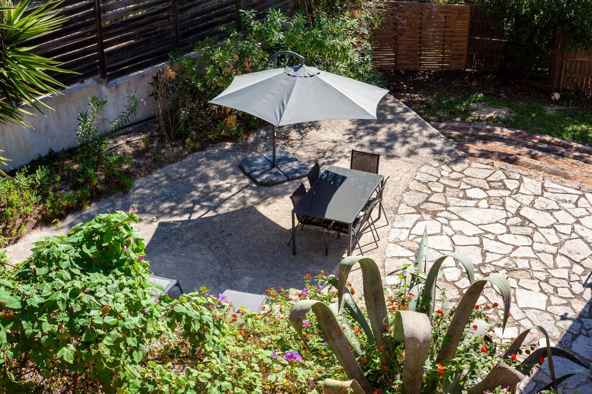 Somptueux Appartement Avec Jardin Cassis Bagian luar foto